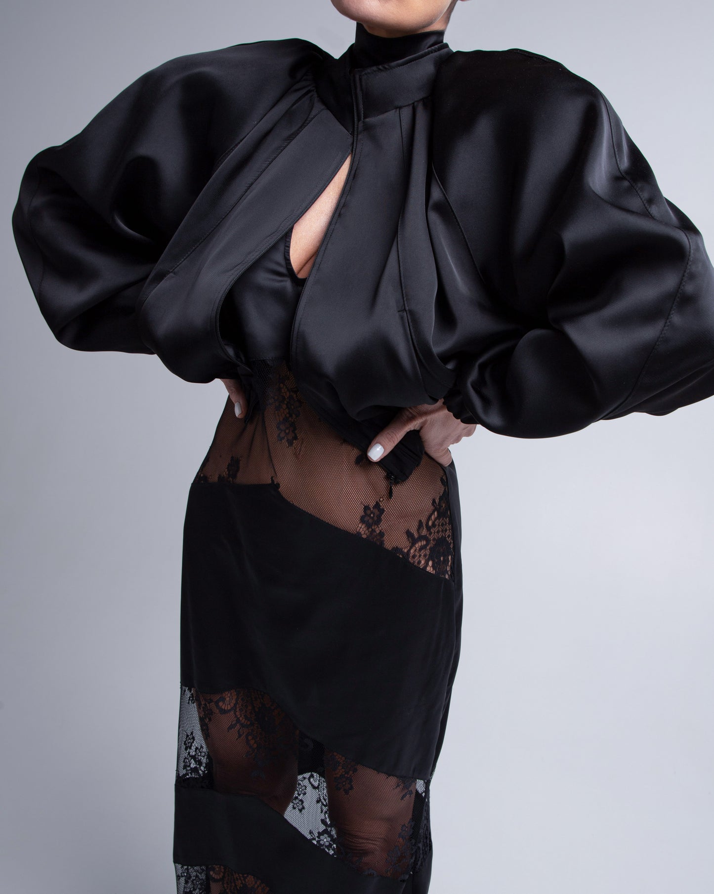 Silk bomber jacket (black)