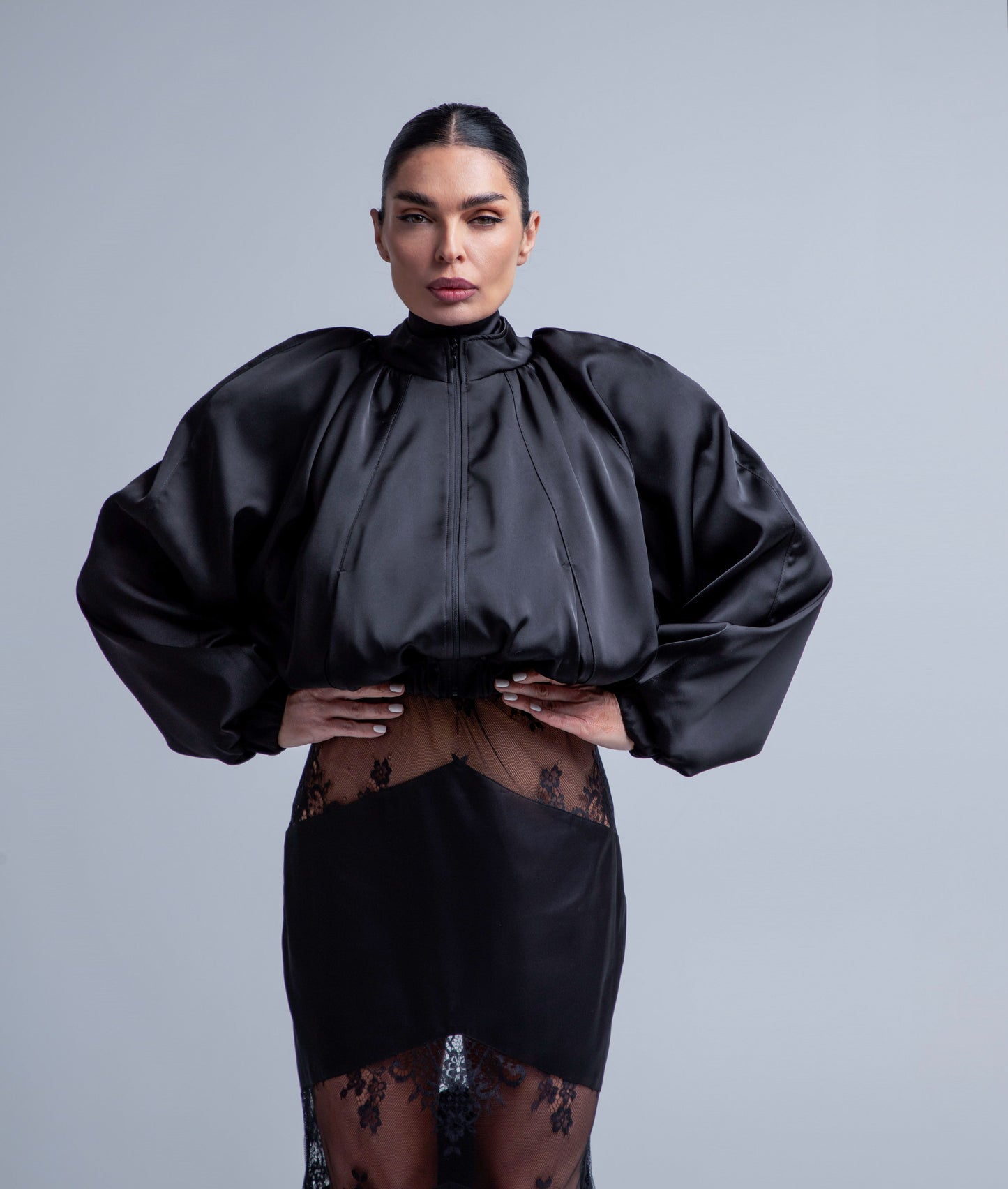 Silk bomber jacket (black)